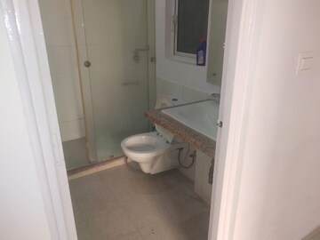 Bathroom in 3 BHK Apartment at Moti Nagar – for Rent