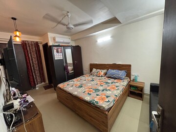 Bedroom in 4 BHK Builder Floor at Ansal Sushant Lok I, Sector 43 – for Rent