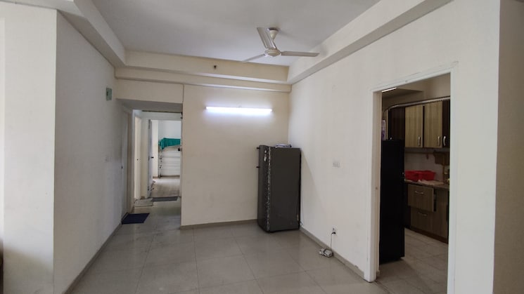 Room, moti nagar 3 Bedroom 1705 Sq.Ft. Apartment In Moti Nagar Delhi 8614118
