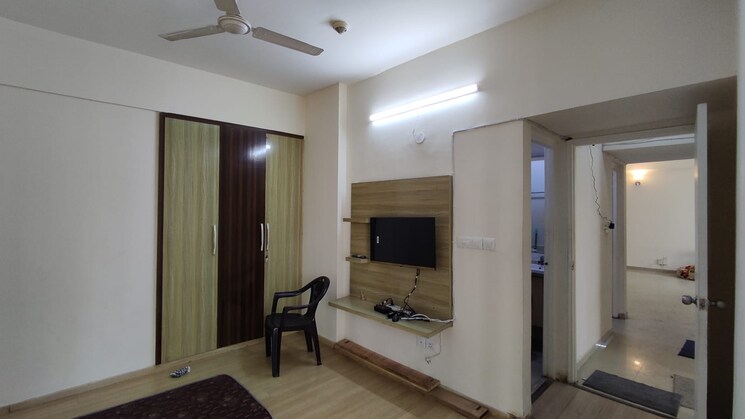 Room, moti nagar 3 Bedroom 1705 Sq.Ft. Apartment In Moti Nagar Delhi 8614118
