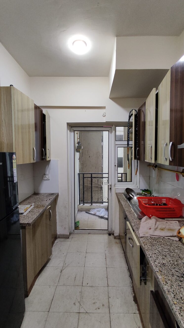 Kitchen, moti nagar 3 Bedroom 1705 Sq.Ft. Apartment In Moti Nagar Delhi 8614118