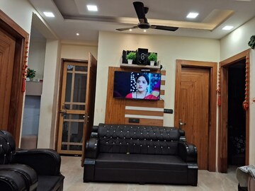 Bedroom in 3 BHK Builder Floor at Fidato Honour Homes, Sector 89 – for Sale