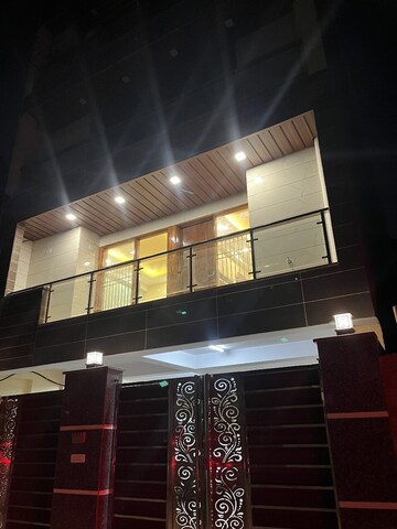 2 BHK Independent House For Sale in Sector 4