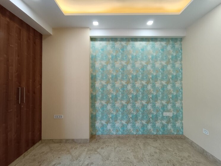 Room, sector 4 2 Bedroom 900 Sq.Ft. Independent House In Sector 4 Faridabad 8614186