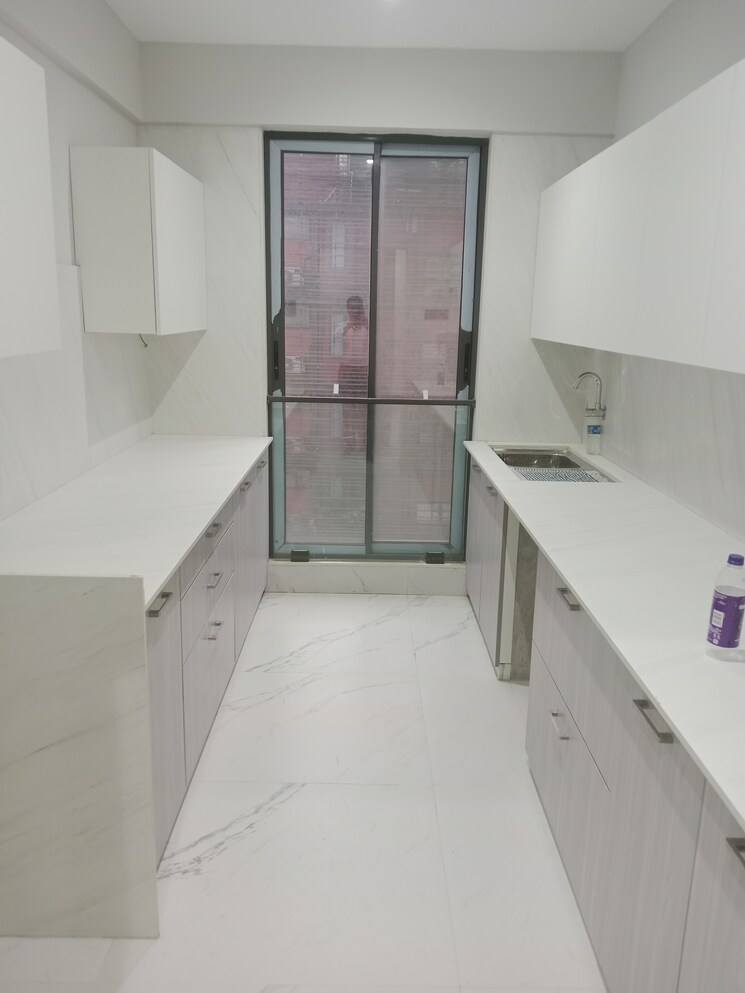 Kitchen, rishabraj-blue-lotus 2 Bedroom 749 Sq.Ft. Apartment In Khar West Mumbai 8614546