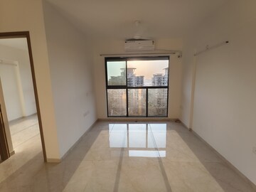 2 BHK Apartment For Rent in Kanakia Silicon Valley, Powai