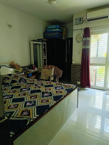 Bedroom in 3 BHK Builder Floor at BPTP Park Elite Floors, Sector 85 – for Sale