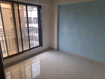 Room in 1 BHK Apartment at Nalasopara East – for Rent