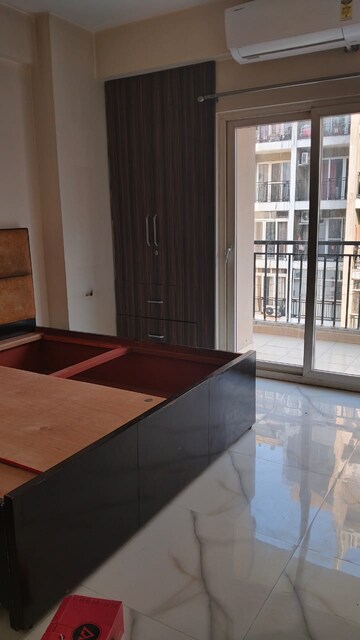2 BHK Apartment For Rent in Gaur City 4th Avenue, Sector 4 Greater Noida