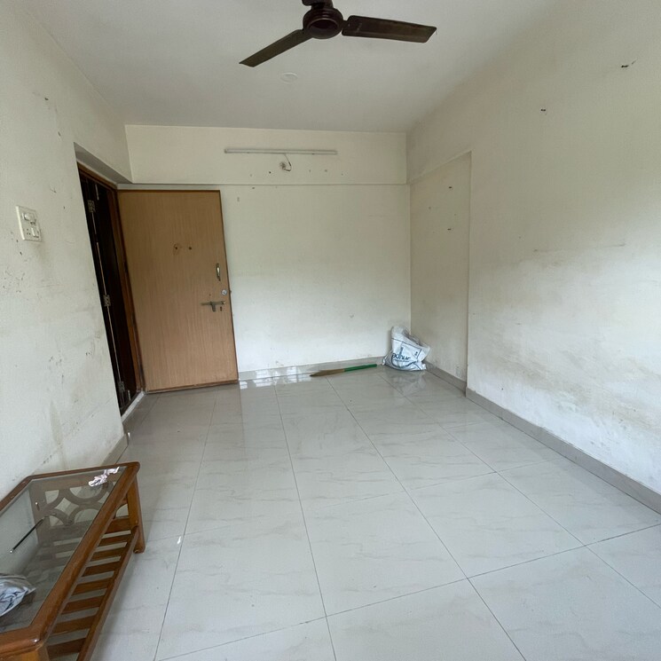 Room, goregaon east 2 Bedroom 680 Sq.Ft. Apartment In Goregaon East Mumbai 8614495