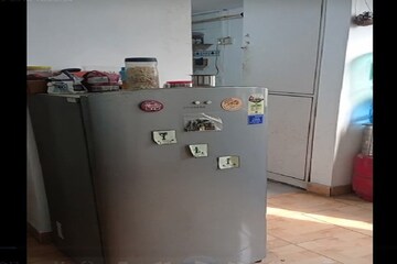 Kitchen in 2 BHK Builder Floor at Adchini – for Rent