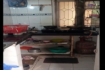 Kitchen in 1 BHK Builder Floor at Adchini – for Rent