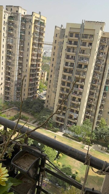 Balcony in 2.5 BHK Builder Floor at RPS Savana, Sector 88 – for Rent