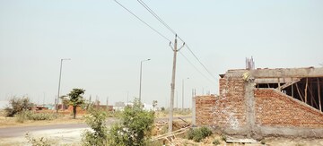  Plot – Nearby View at Sector 18 Yamuna Expressway - for Sale