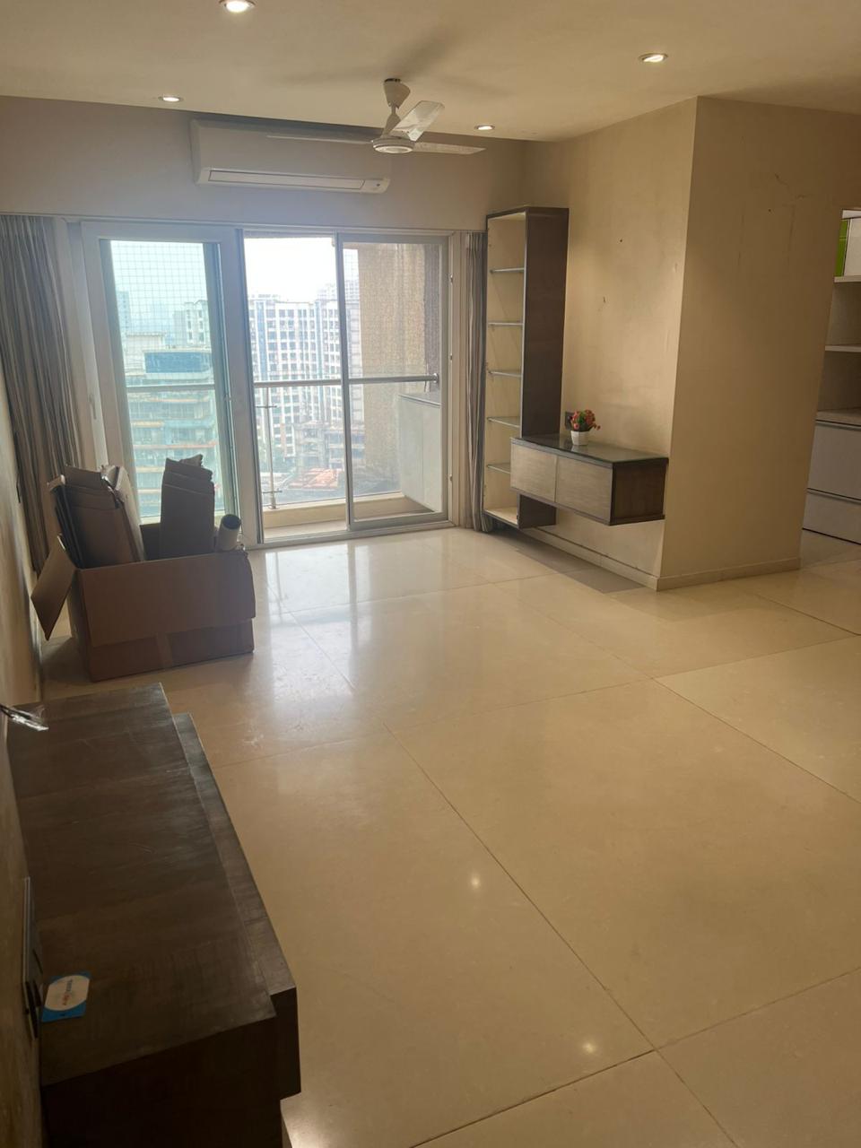 2 BHK 850 Sq.Ft. Apartment in RNA Continental