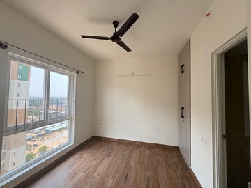 Room in 2 BHK Apartment at Brigade El Dorado, Bagaluru  – for Rent