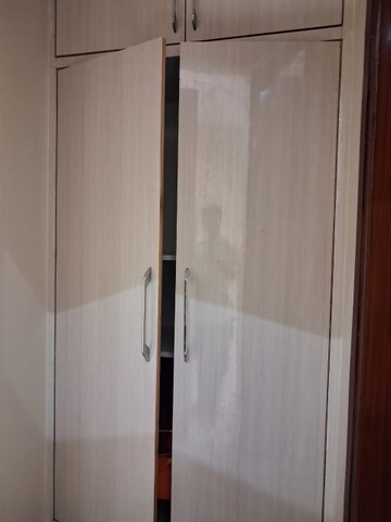Bathroom in 3 BHK Builder Floor at Unitech South City II, Sector 50 – for Rent