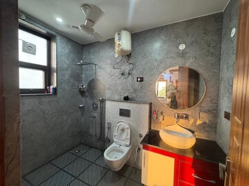 Bathroom in 3 BHK Builder Floor at Sector 23 – for Sale