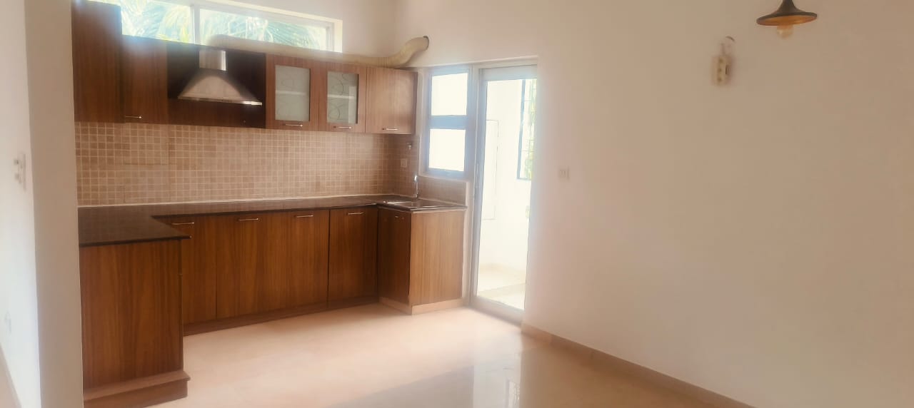2 BHK Apartment For Rent in Nitesh Hyde Park