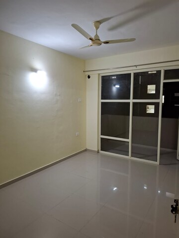 Room in 2 BHK Apartment at Pyramid Fusion Homes, Sector 70a – for Rent
