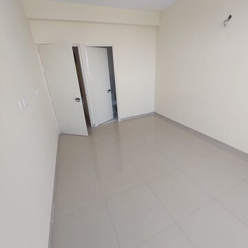 Room in 2 BHK Apartment at Pyramid Fusion Homes, Sector 70a – for Rent