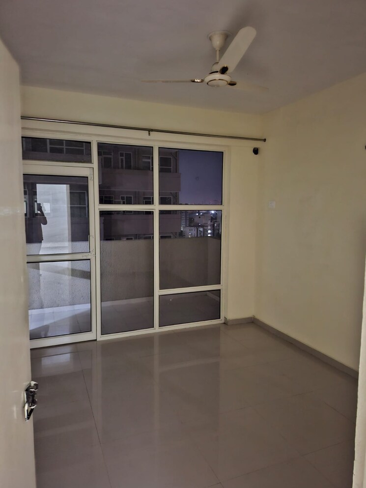 Room, pyramid-fusion-homes 2 Bedroom 698 Sq.Ft. Apartment In Sector 70a Gurgaon 8615136