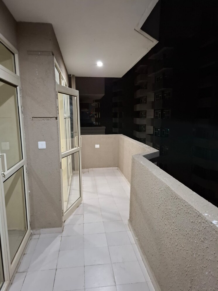 Balcony, pyramid-fusion-homes 2 Bedroom 698 Sq.Ft. Apartment In Sector 70a Gurgaon 8615136