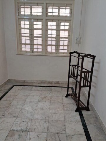 2 BHK Apartment For Rent in Shivaji Nagar
