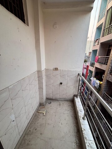 Balcony in 2 BHK Apartment at Ashok Park Extension – for Rent