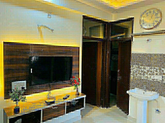 1 BHK + Pooja Room,Study Room Apartment For Rent in Sadguru Apartment Dahisar West