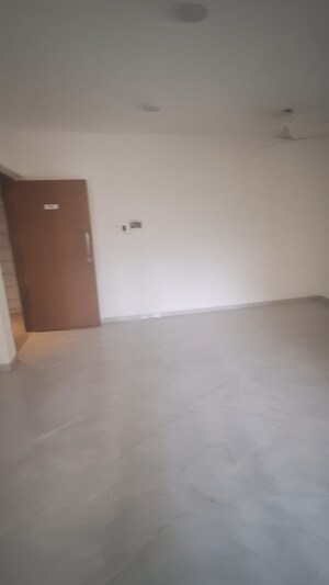 Room in 2 BHK Apartment at Elegant Navratnamala CHS, Santacruz East – for Sale