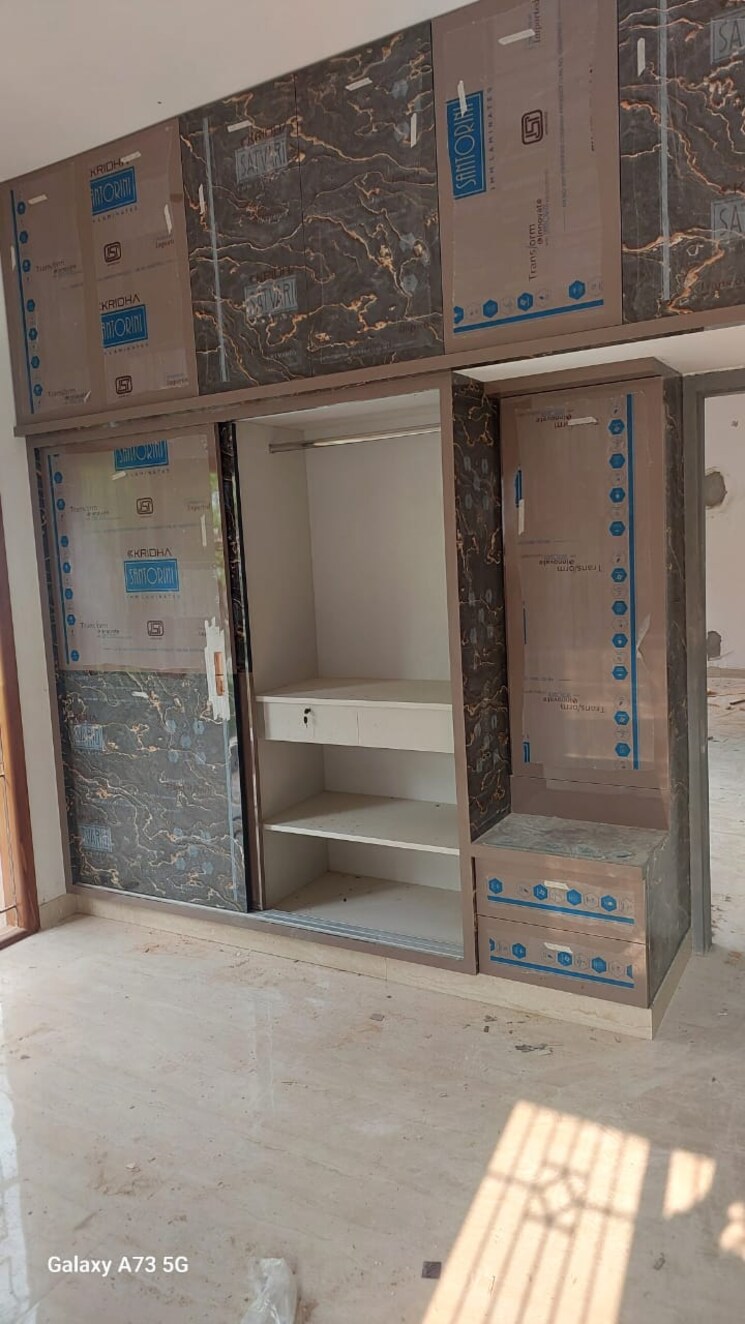 Bathroom, panchsheel-greens-ii 3 Bedroom 1820 Sq.Ft. Apartment In Sector 16 Greater Noida Greater Noida 8615629