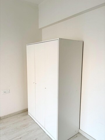 Room in 2 BHK Apartment at Shapoorji Pallonji Joyville Phase 2, Sector 102 – for Rent