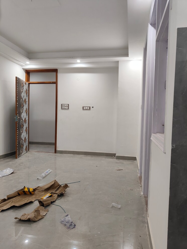 undefined, sarita-vihar-pocket-c-rwa 1.5 Bedroom 450 Sq.Ft. Independent House In Sarita Vihar Delhi 8615775