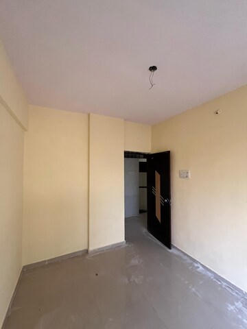 Room in 2 BHK Apartment at Dalalbuildcon Vasant Spring Woods, Badlapur East – for Rent