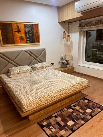Bedroom in 3 BHK Apartment at Trishul CHS, Andheri West – for Rent