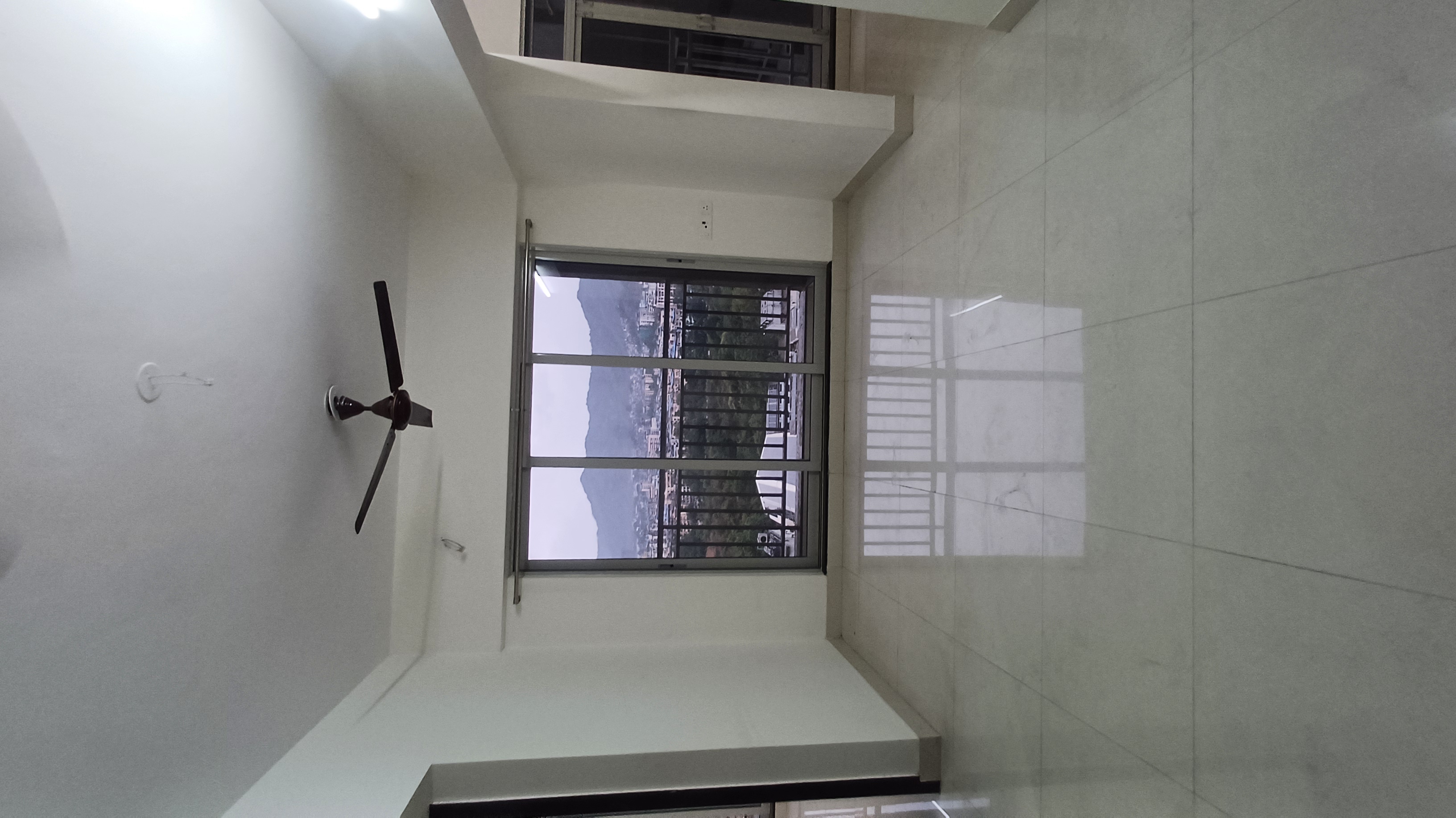 2 BHK + Extra Room Apartment For Rent in Ashar Metro Towers