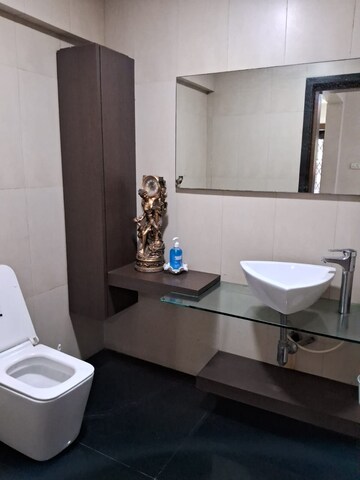 Bathroom in 5 BHK Villa at Louis Wadi – for Sale