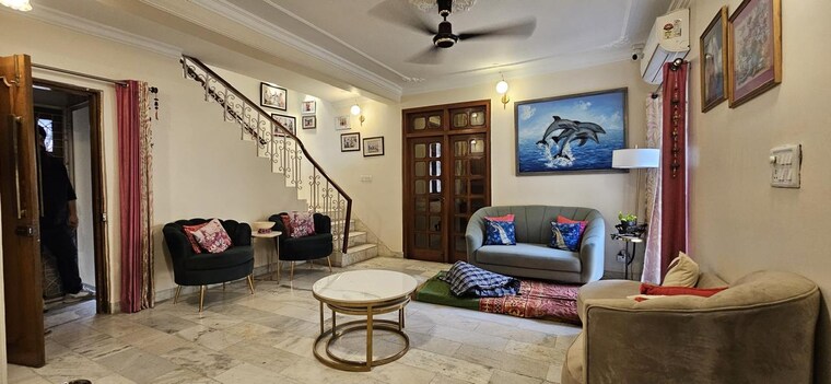 Gym, saket 4 Bedroom 2000 Sq.Ft. Builder Floor In Saket Delhi 8615926