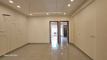 3 BHK Builder Floor For Sale in Pir Machalla