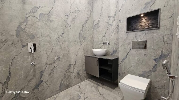 Bathroom, pir machalla 3 Bedroom 1680 Sq.Ft. Builder Floor In Pir Machalla Zirakpur 8615935