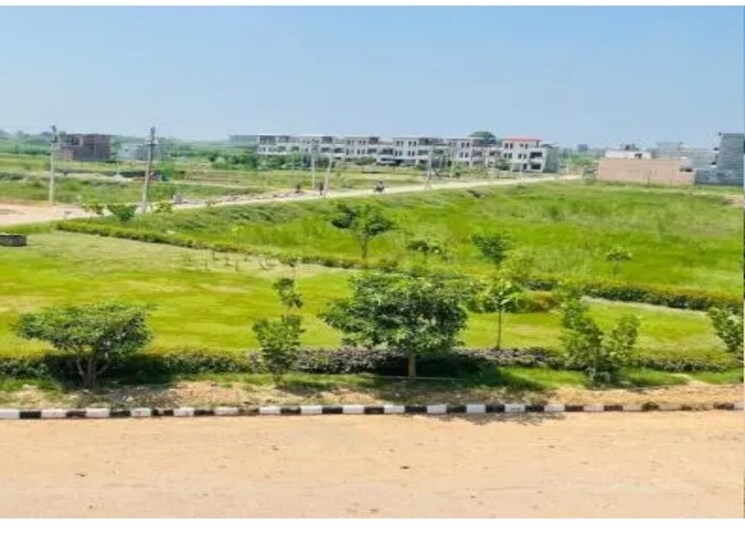 undefined, aerocity  100 Sq.Yd. Plot In Aerocity Mohali 8615936