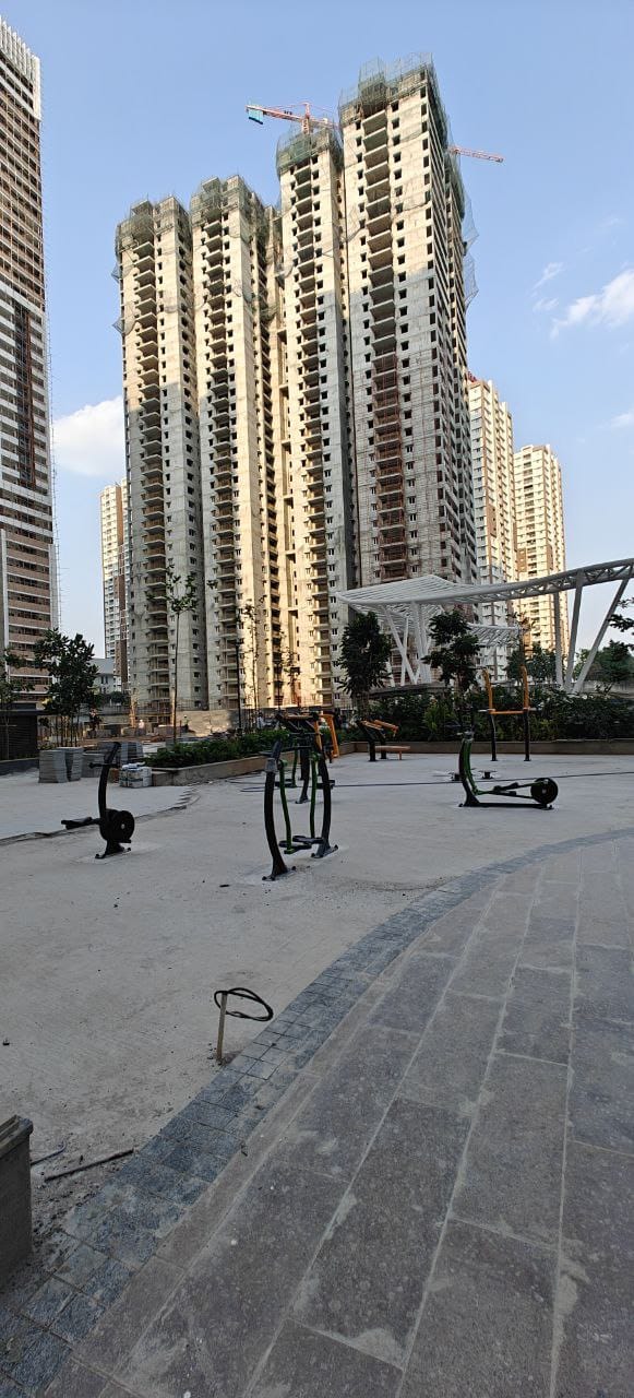 3.5 BHK + Pooja Room Apartment For Sale in GHR The Cascades Neopolis