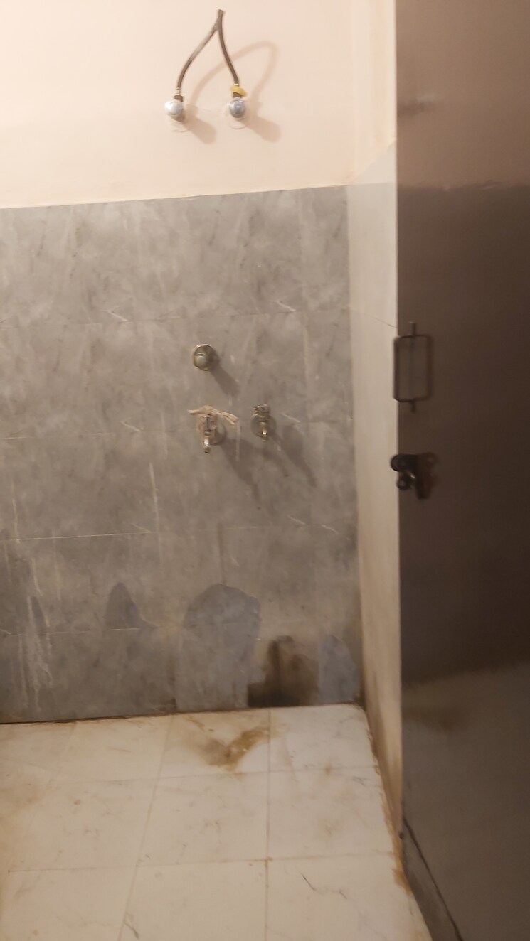 Master Bedroom, mayur vihar 1 RK 350 Sq.Ft. Builder Floor In Mayur Vihar Delhi 8615971