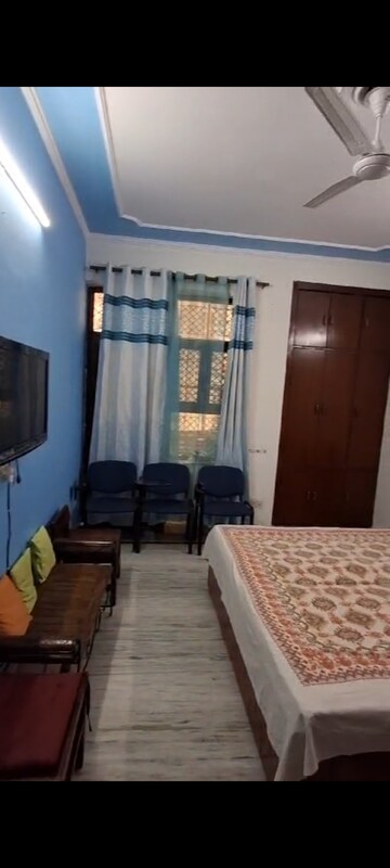 3 BHK Builder Floor For Sale in Green Fields Colony