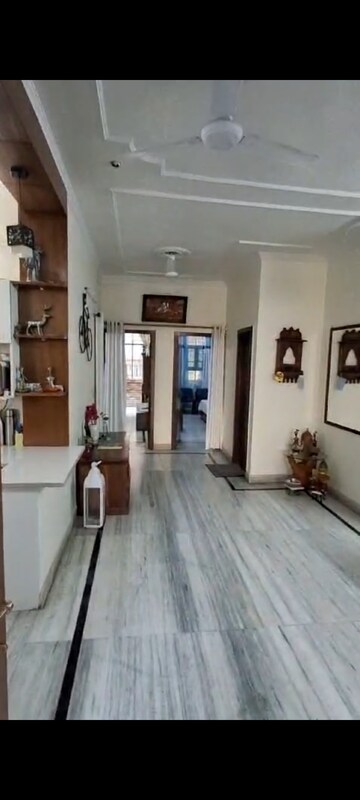 Building Lobby in 3 BHK Builder Floor at Green Fields Colony – for Sale