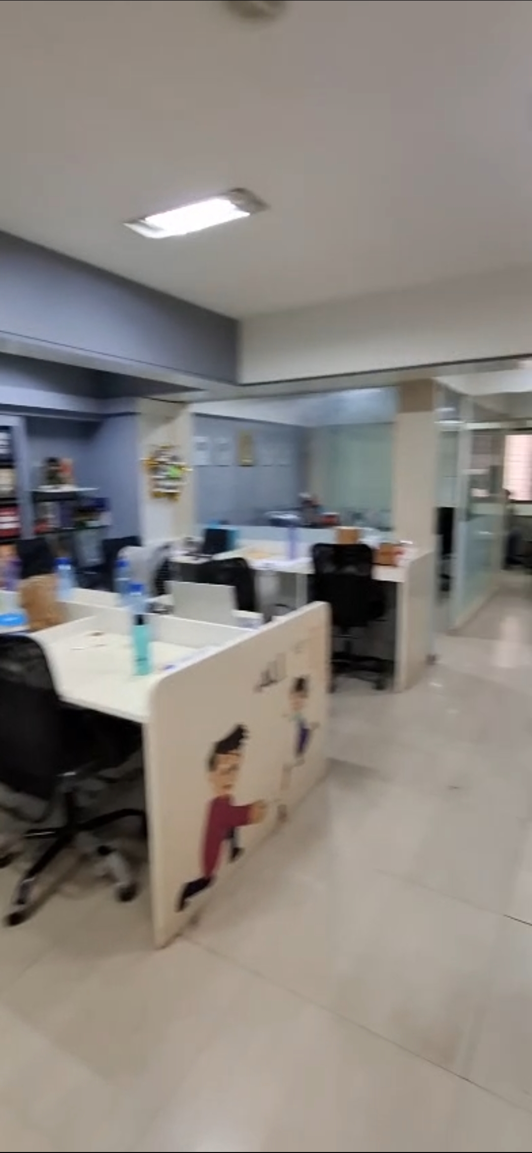 Office Space For Rent in Remi Bizcourt