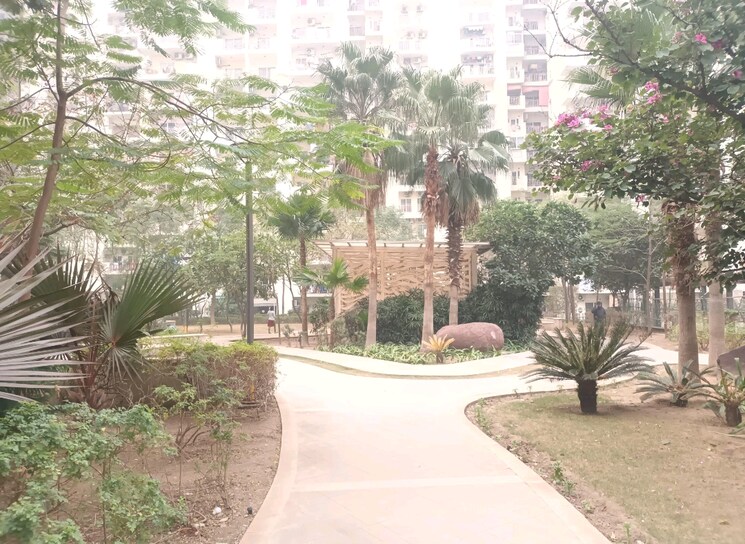 Balcony, mahagun-moderne 2 Bedroom 1250 Sq.Ft. Apartment In Sector 78 Noida 8616079