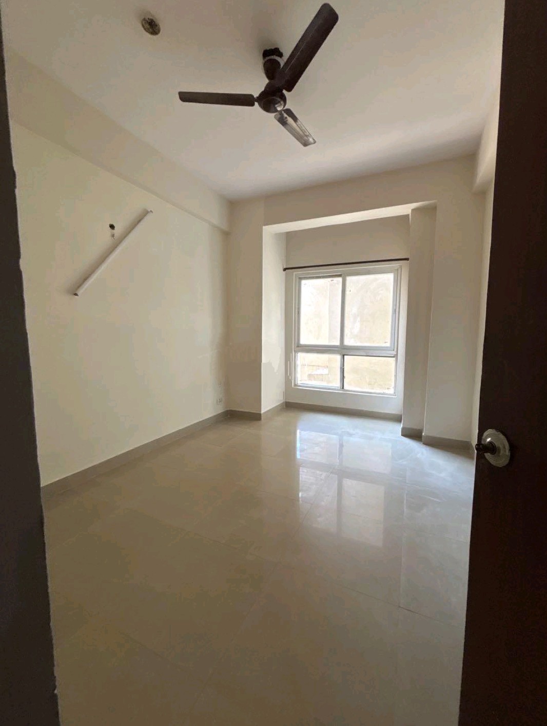 3 BHK + Pooja Room Apartment For Sale in Mahagun Moderne