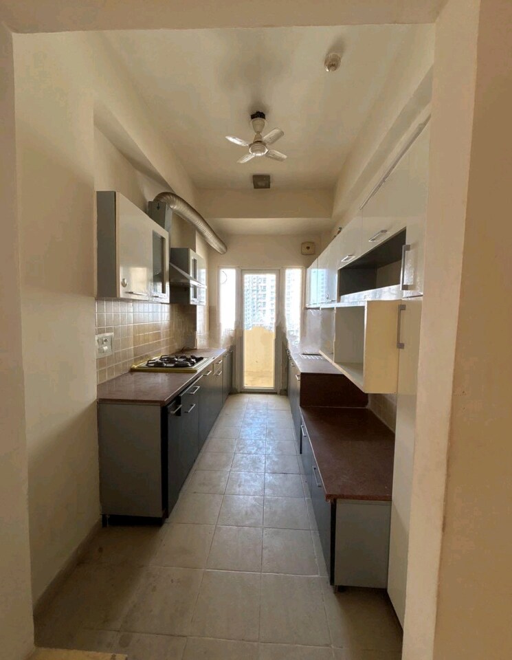 undefined, mahagun-moderne 3 Bedroom 1550 Sq.Ft. Apartment In Sector 78 Noida 8616081